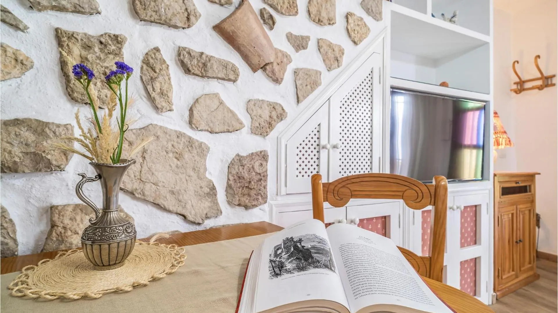 Stunning Home In Gaucin With Wifi